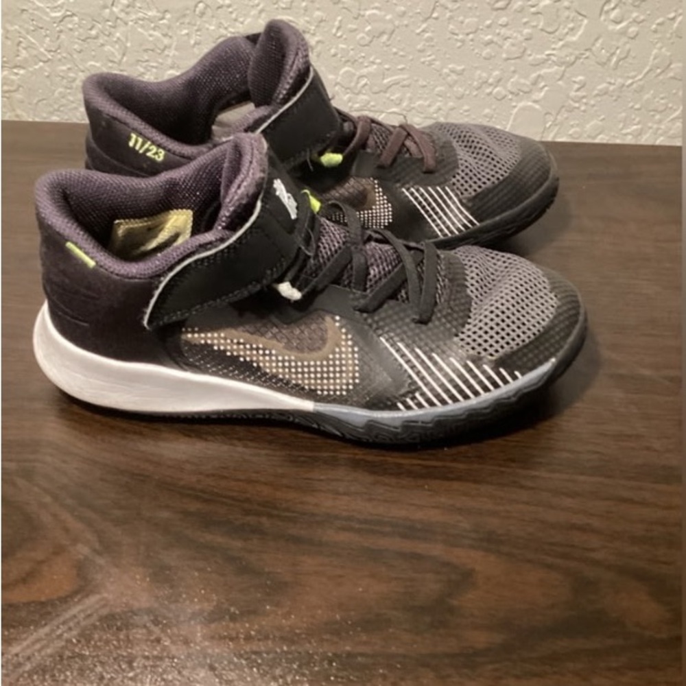 Nike kyrie Kids Sneakers